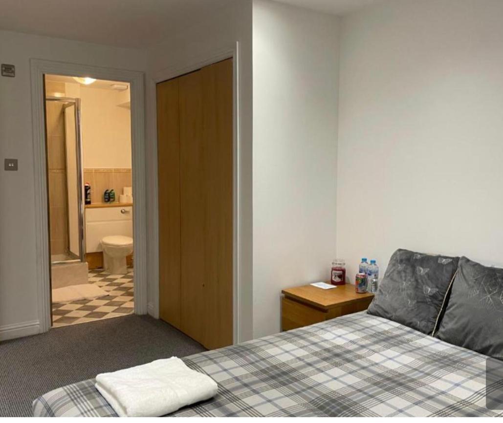 Holiday Apartment In Old Town Edimburgo Exterior foto